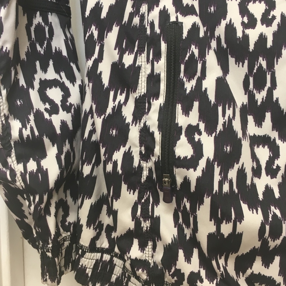 Lululemon Willpower 1/2 Zip Pullover Jacket Sprinkler Ikat EUC - Picture 12 of 12